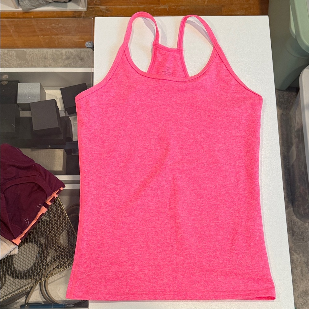 Fleo Women's Pink full switch up Tank Top